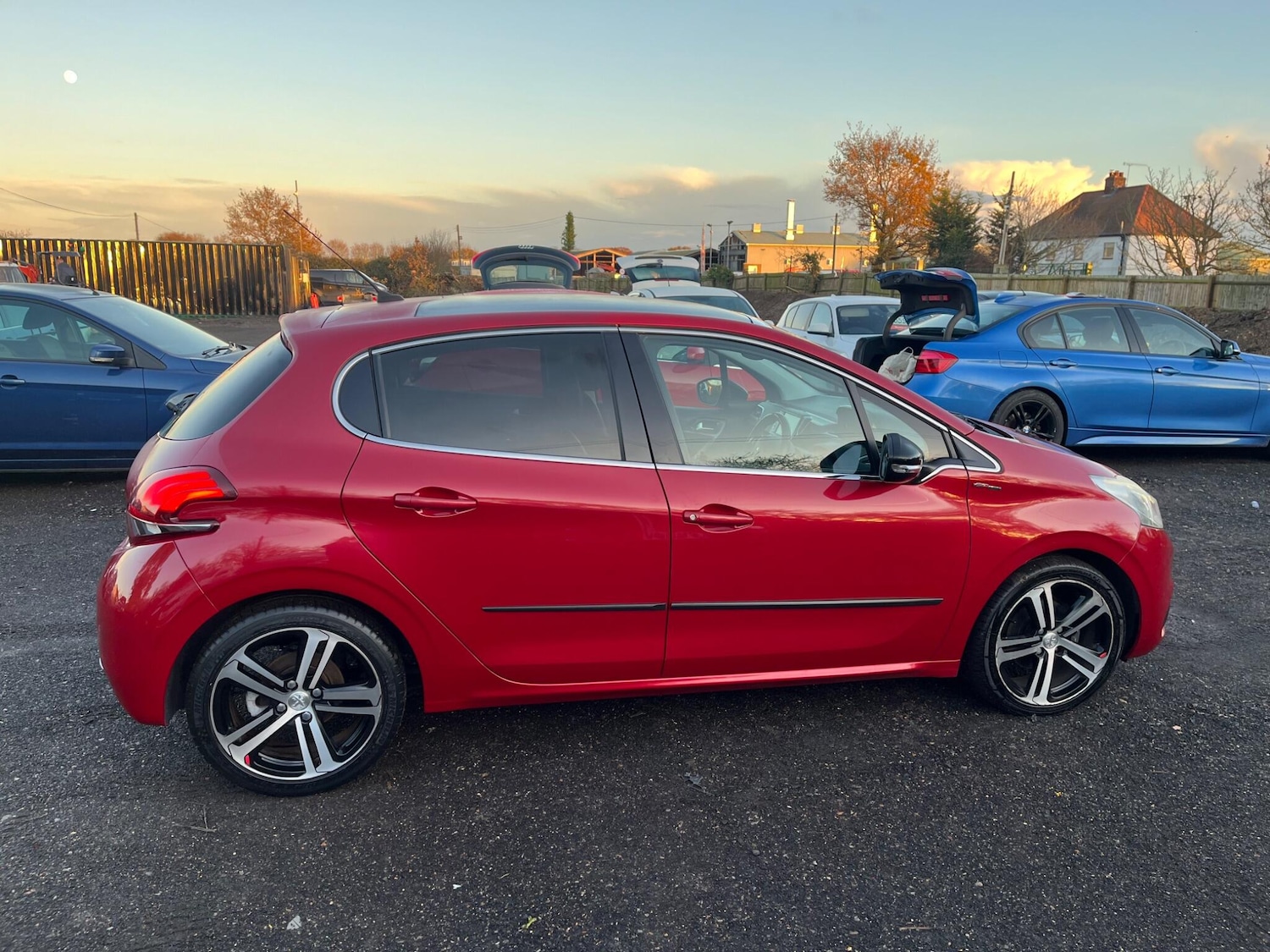 Used Peugeot 208 2016 for sale - 76802121: Photo 11