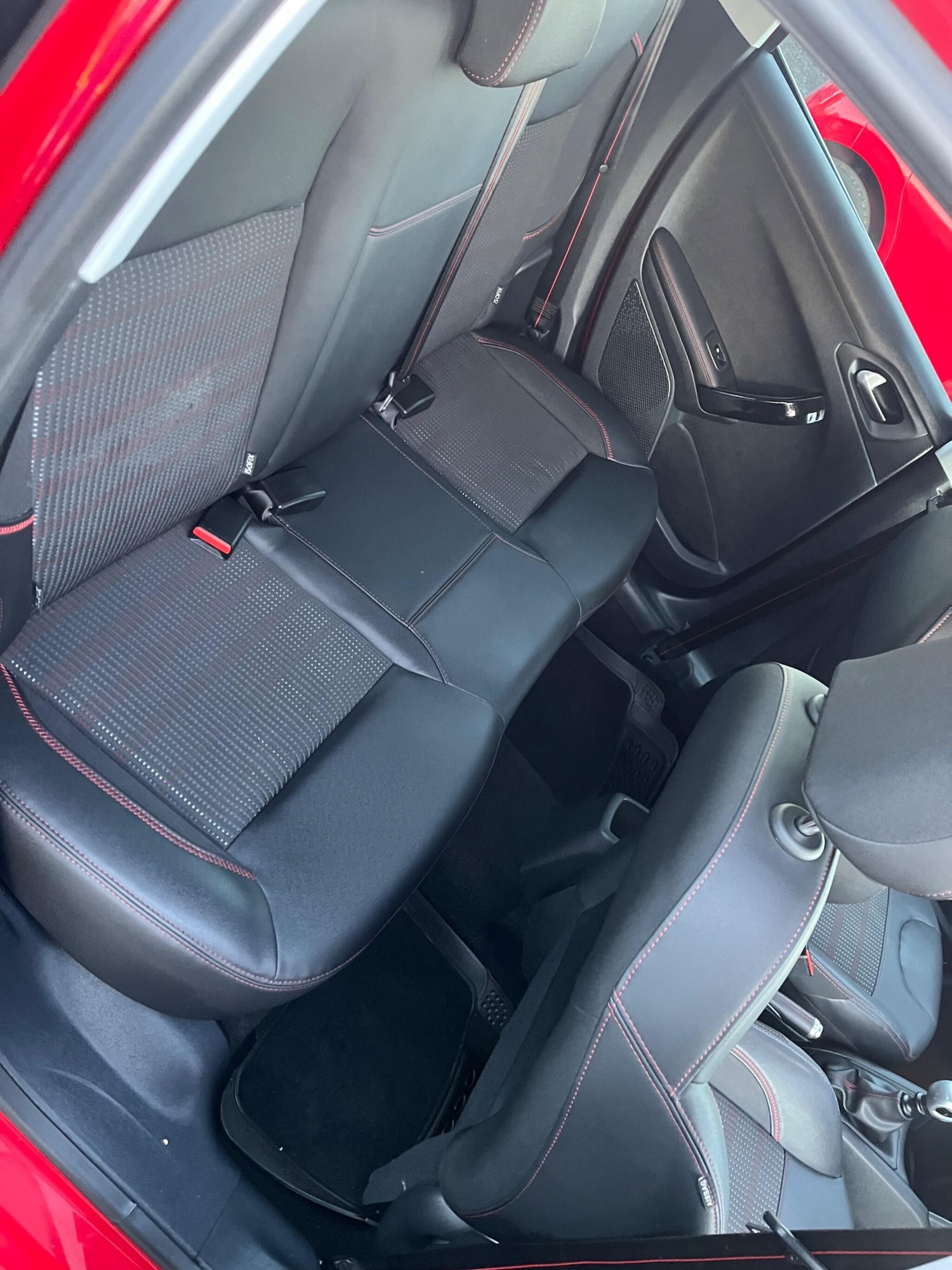 Used Peugeot 208 2016 for sale - 76802121: Photo 20