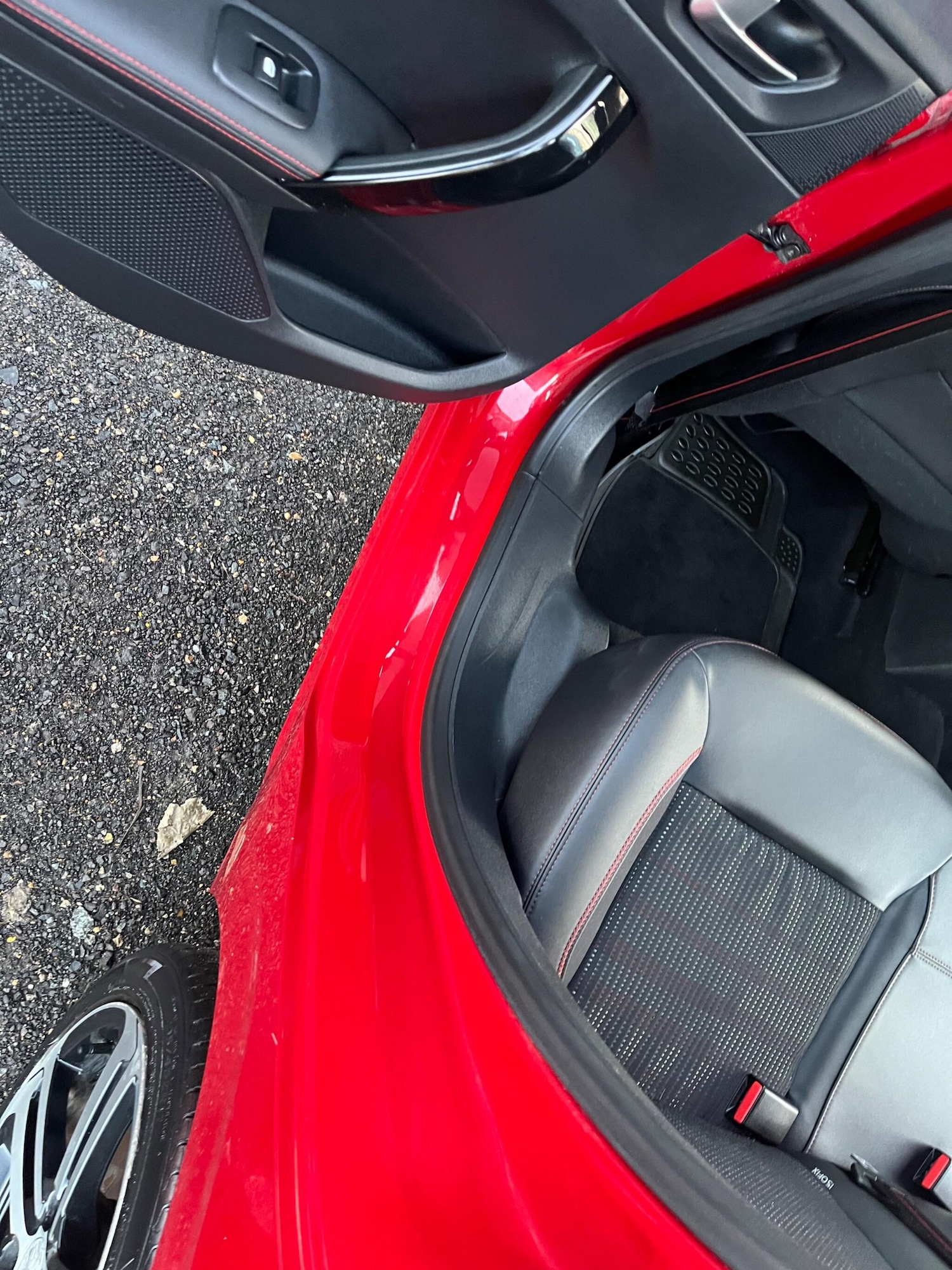 Used Peugeot 208 2016 for sale - 76802121: Photo 35