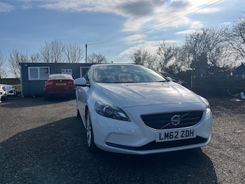 Used Volvo V40 2012 for sale - 77670606: Photo