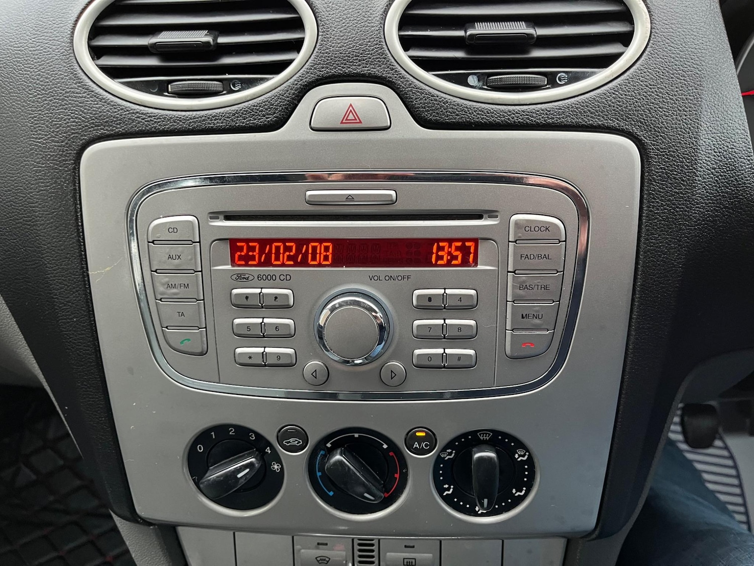 Used Ford Focus 2008 for sale - 76613226: Photo 32