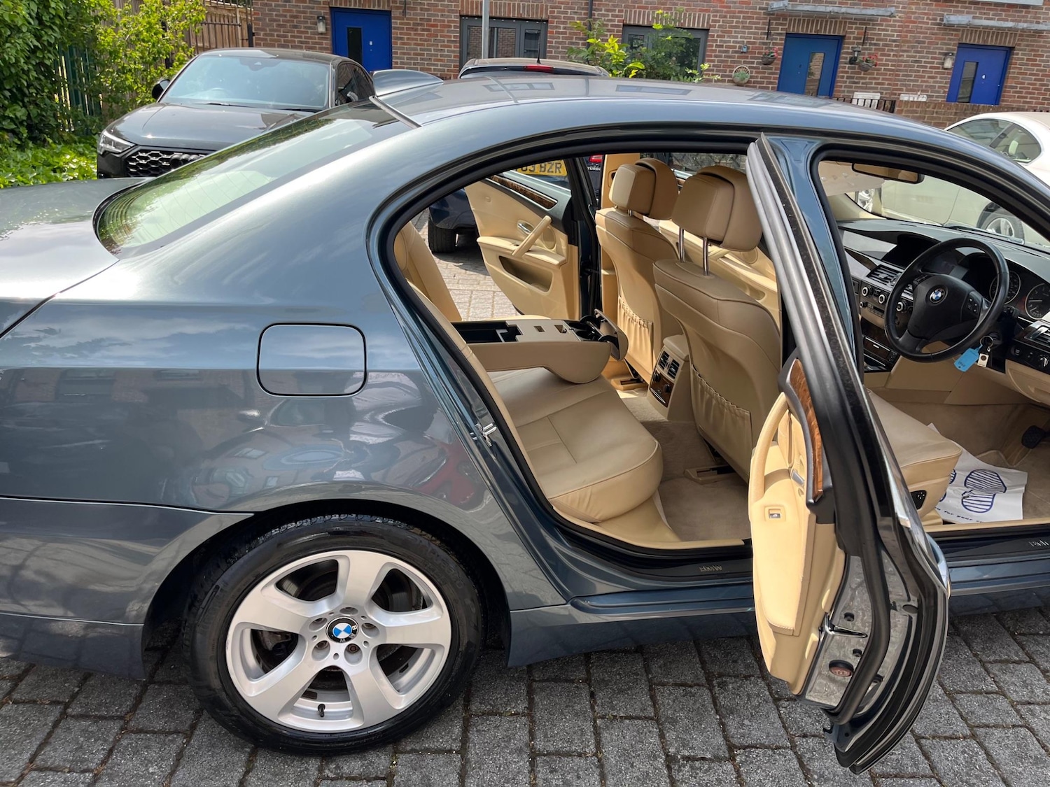 Used BMW 5 Series 2009 for sale - 76995478: Photo 35