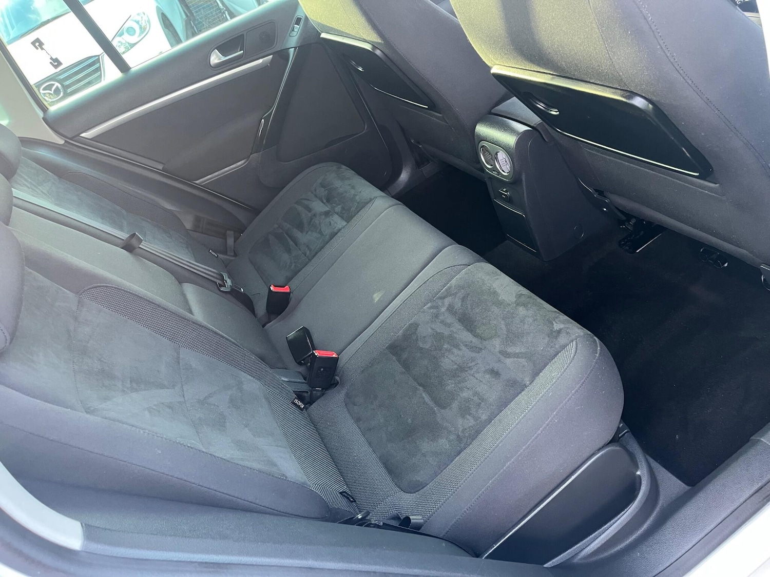 Used Volkswagen Tiguan 2015 for sale - 77424605: Photo 19