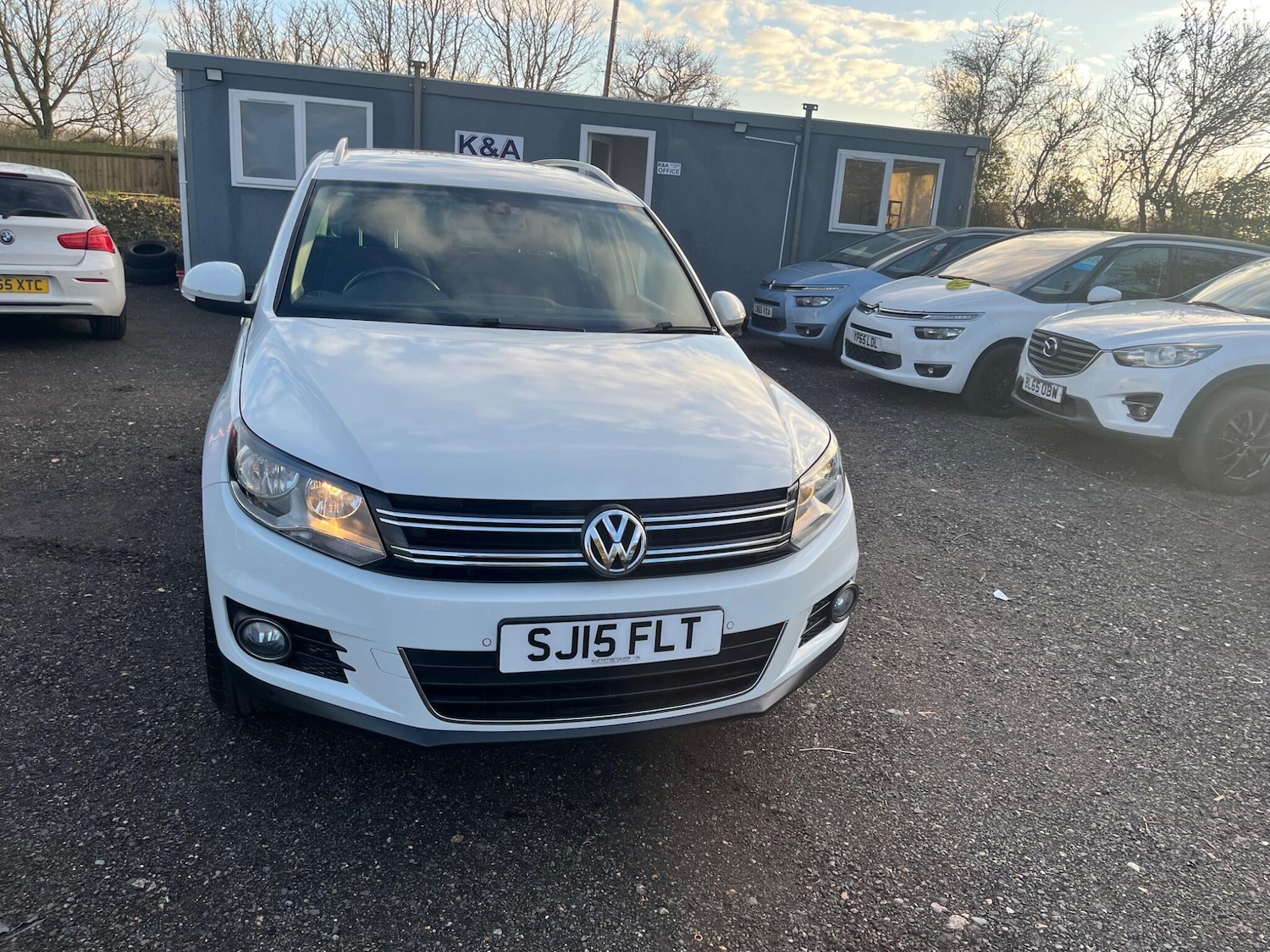Used Volkswagen Tiguan 2015 for sale - 77424605: Photo 2