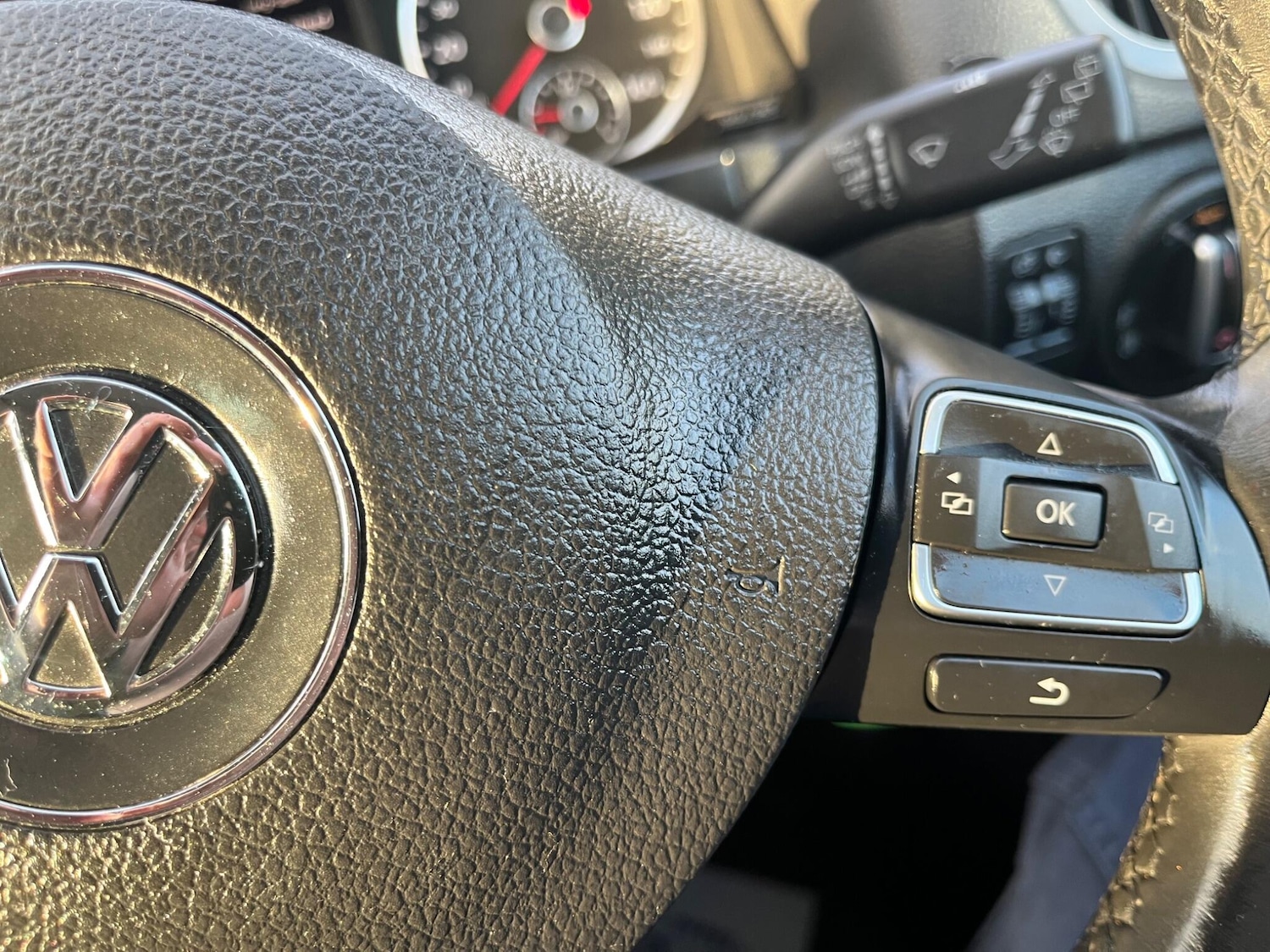 Used Volkswagen Tiguan 2015 for sale - 77424605: Photo 27