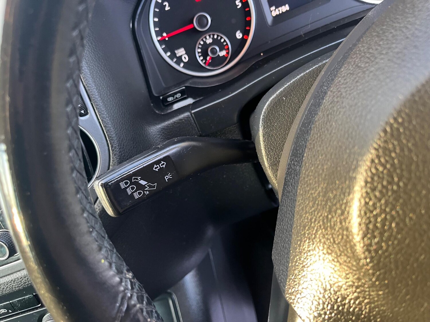 Used Volkswagen Tiguan 2015 for sale - 77424605: Photo 35