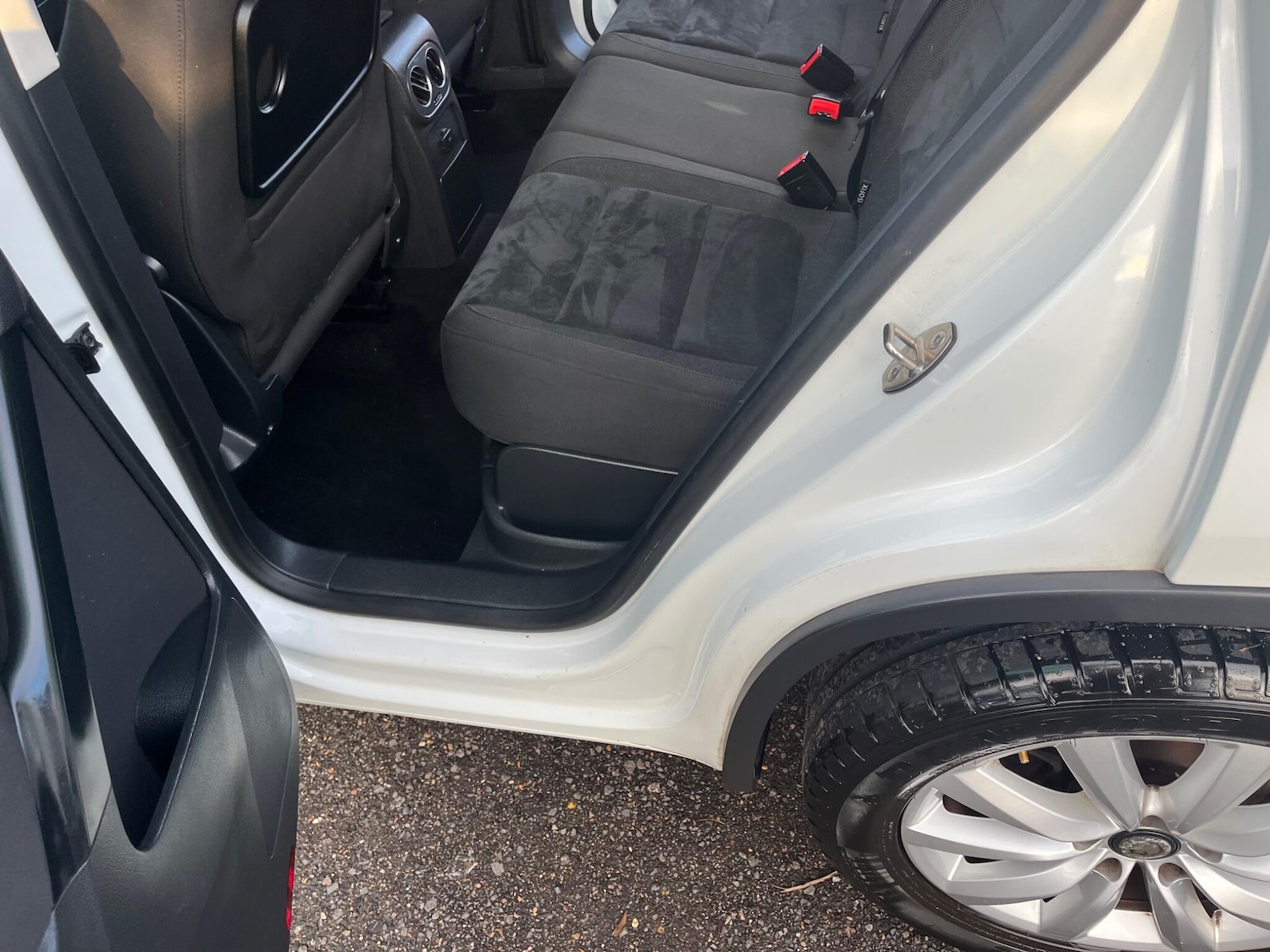 Used Volkswagen Tiguan 2015 for sale - 77424605: Photo 40