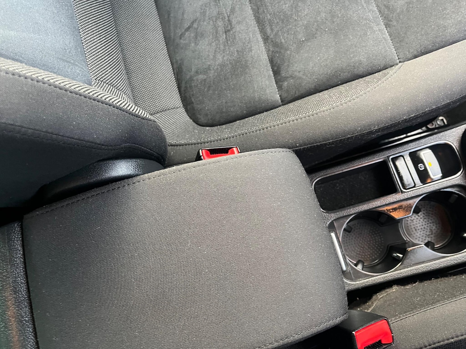 Used Volkswagen Tiguan 2015 for sale - 77424605: Photo 49