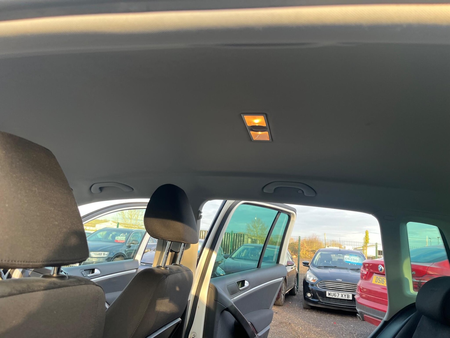 Used Volkswagen Tiguan 2015 for sale - 77424605: Photo 52