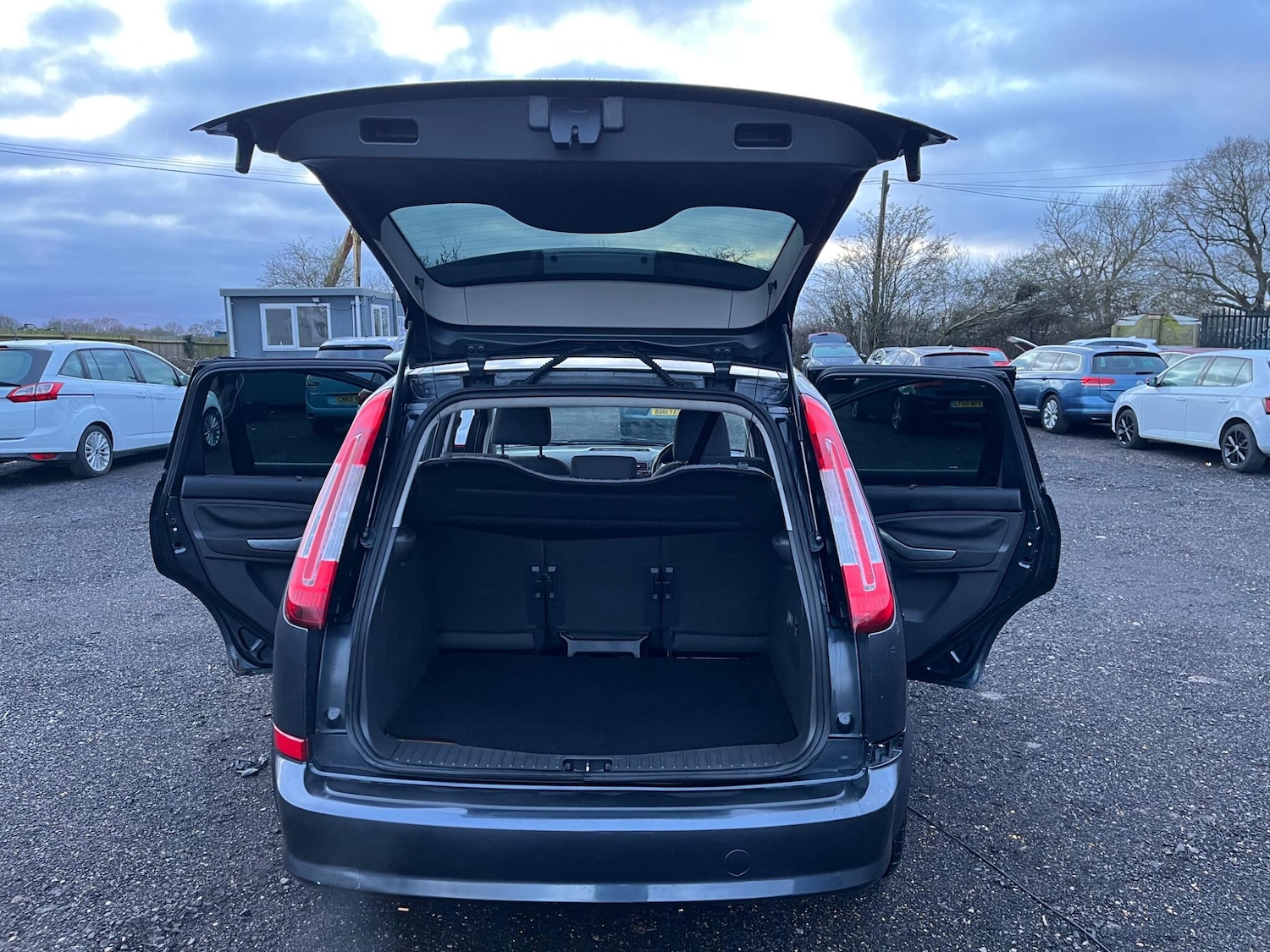 Used Ford C-Max for sale - 77143045: Photo 38