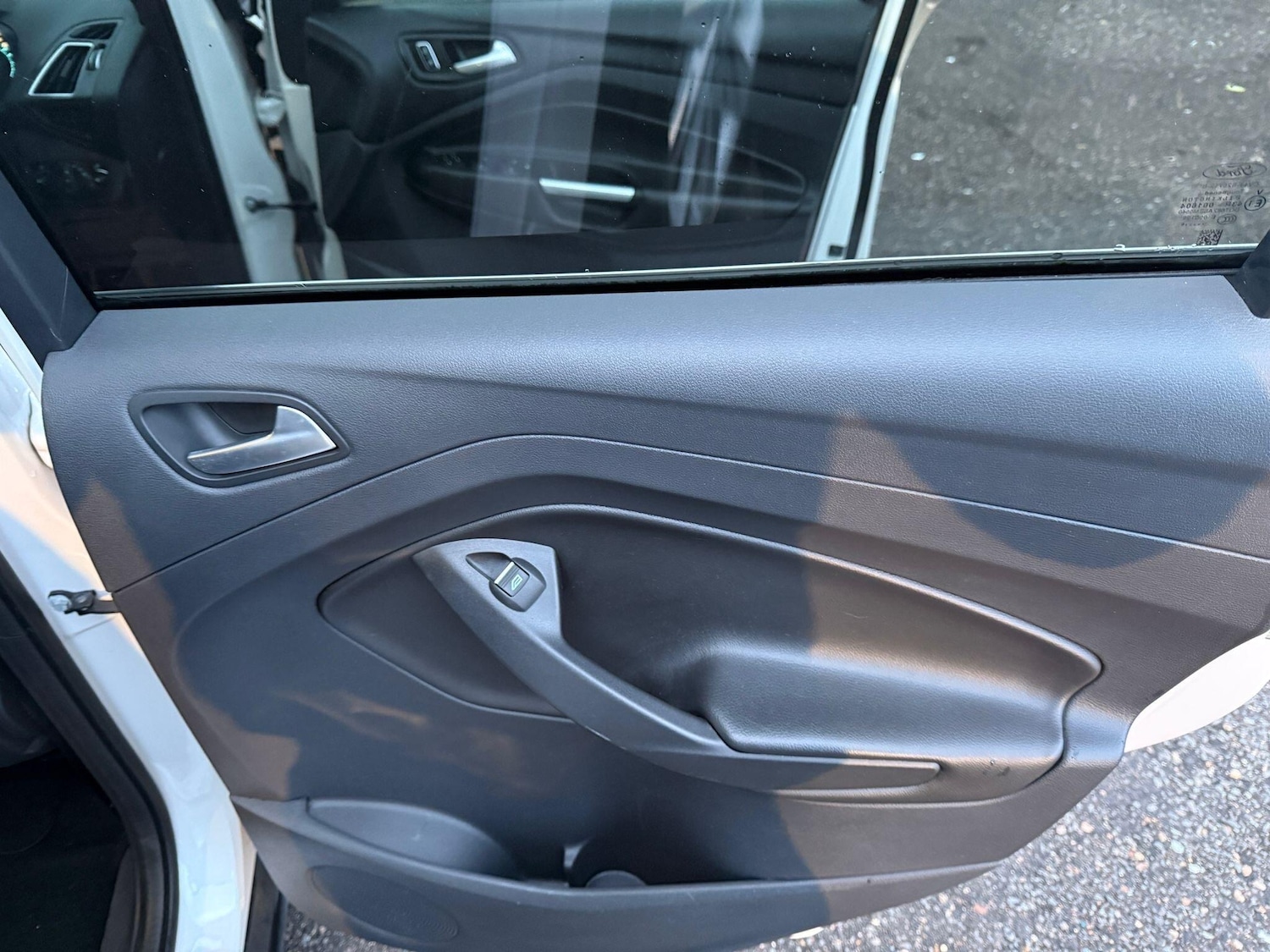 Used Ford Kuga 2016 for sale - 77425304: Photo 40