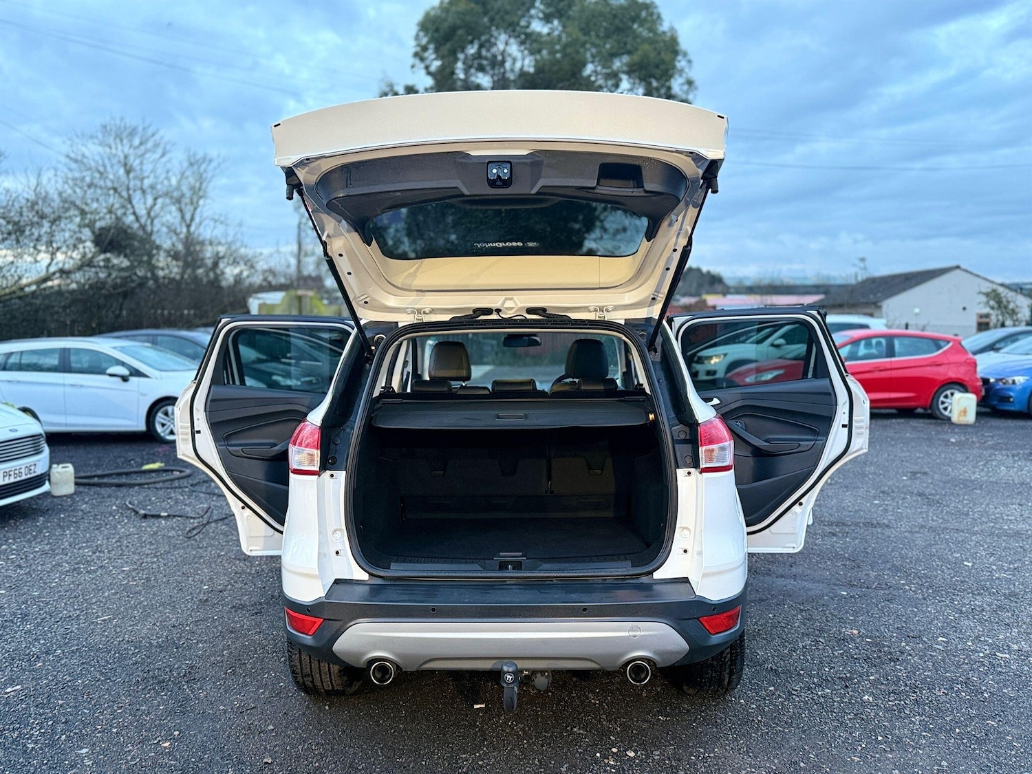 Used Ford Kuga 2016 for sale - 77425304: Photo 44