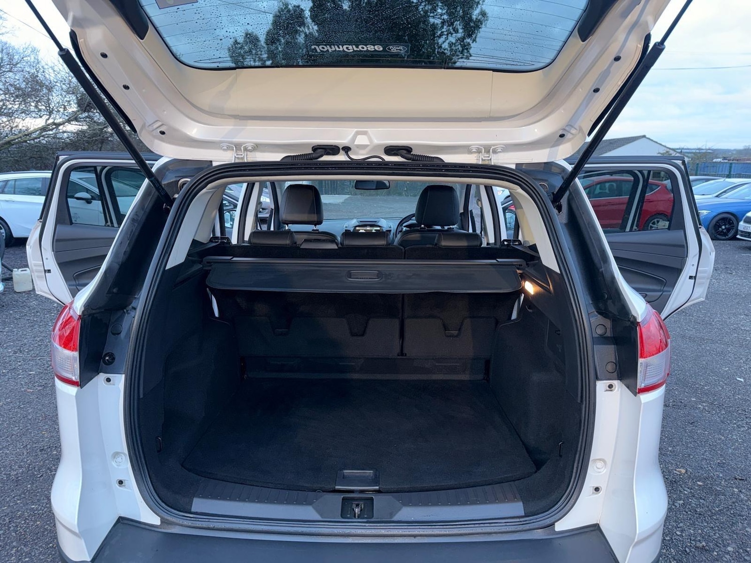 Used Ford Kuga 2016 for sale - 77425304: Photo 45