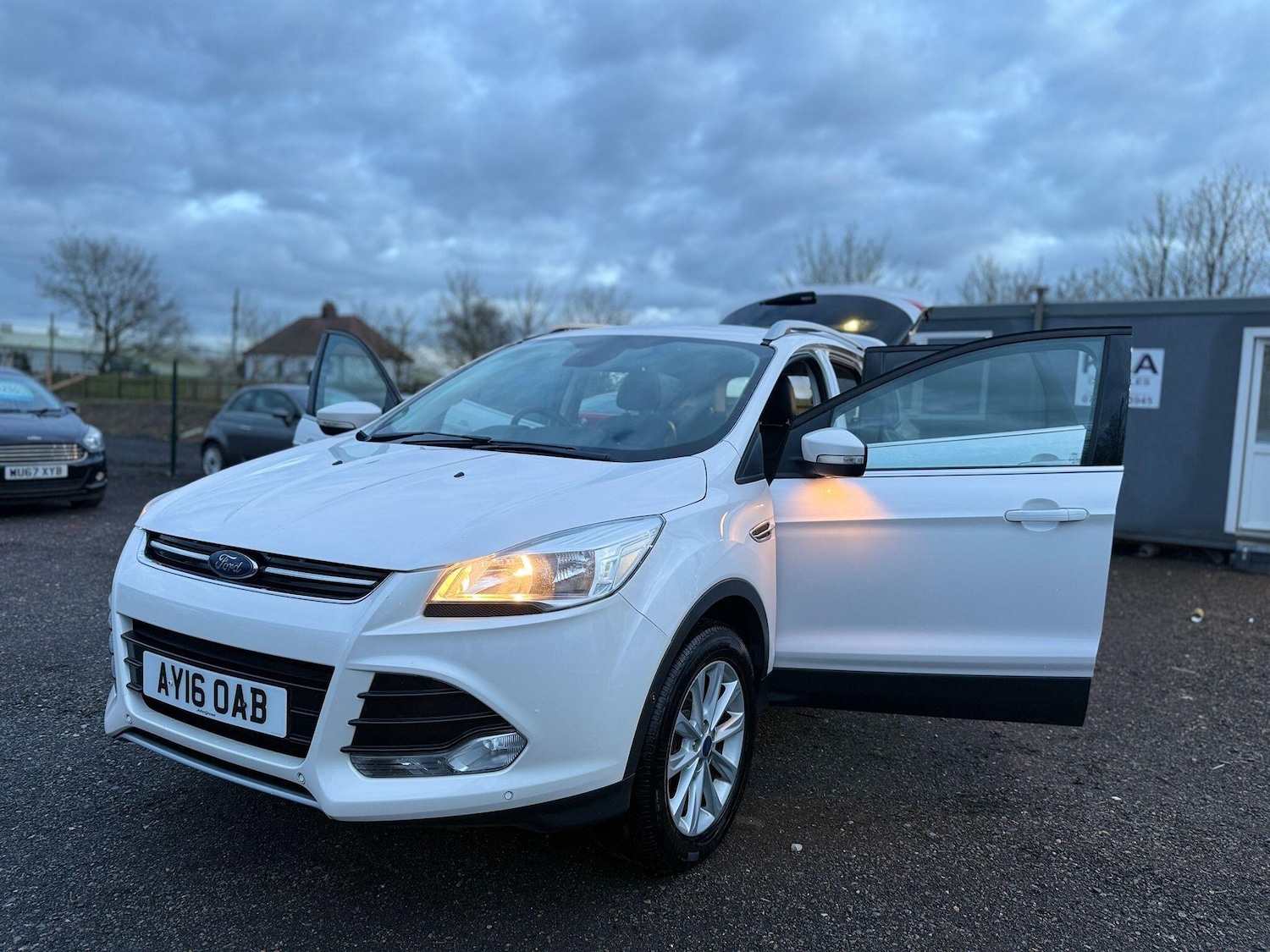 Used Ford Kuga 2016 for sale - 77425304: Photo 9
