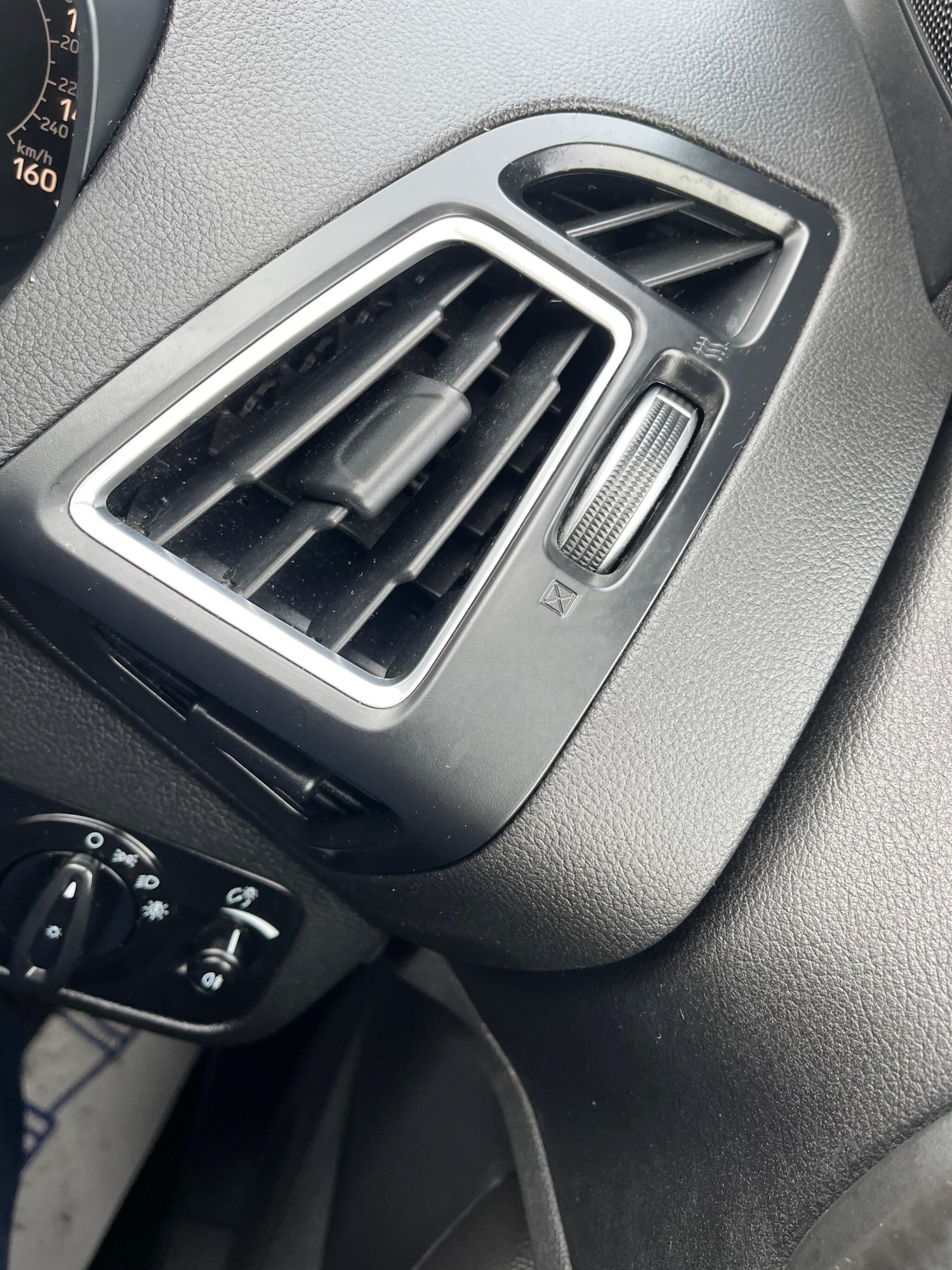 Used Ford Kuga 2017 for sale - 77455253: Photo 29