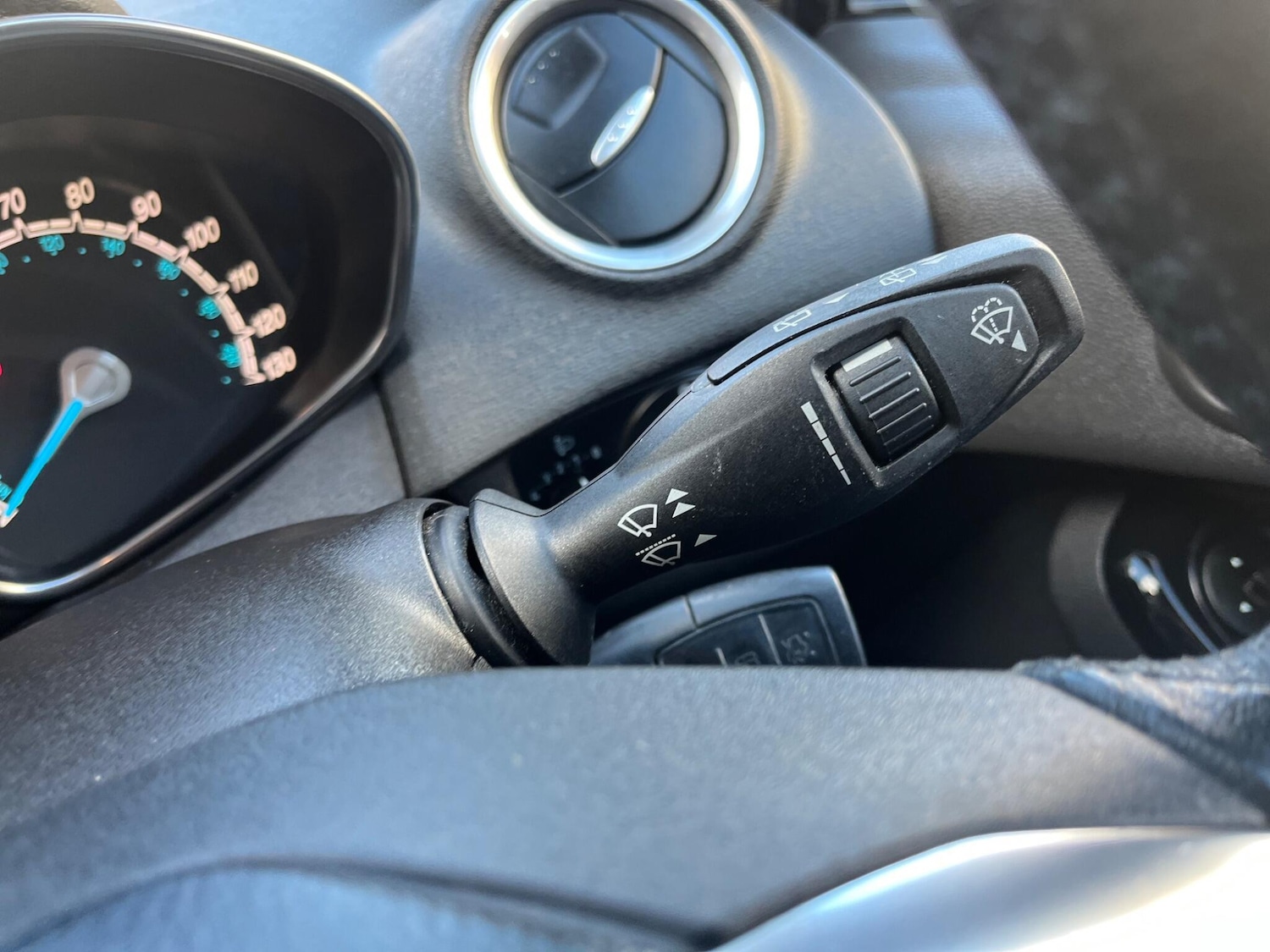 Used Ford Fiesta 2015 for sale - 76512006: Photo 45