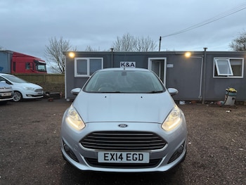 Used Ford Fiesta 2014 for sale - 77358361: Photo