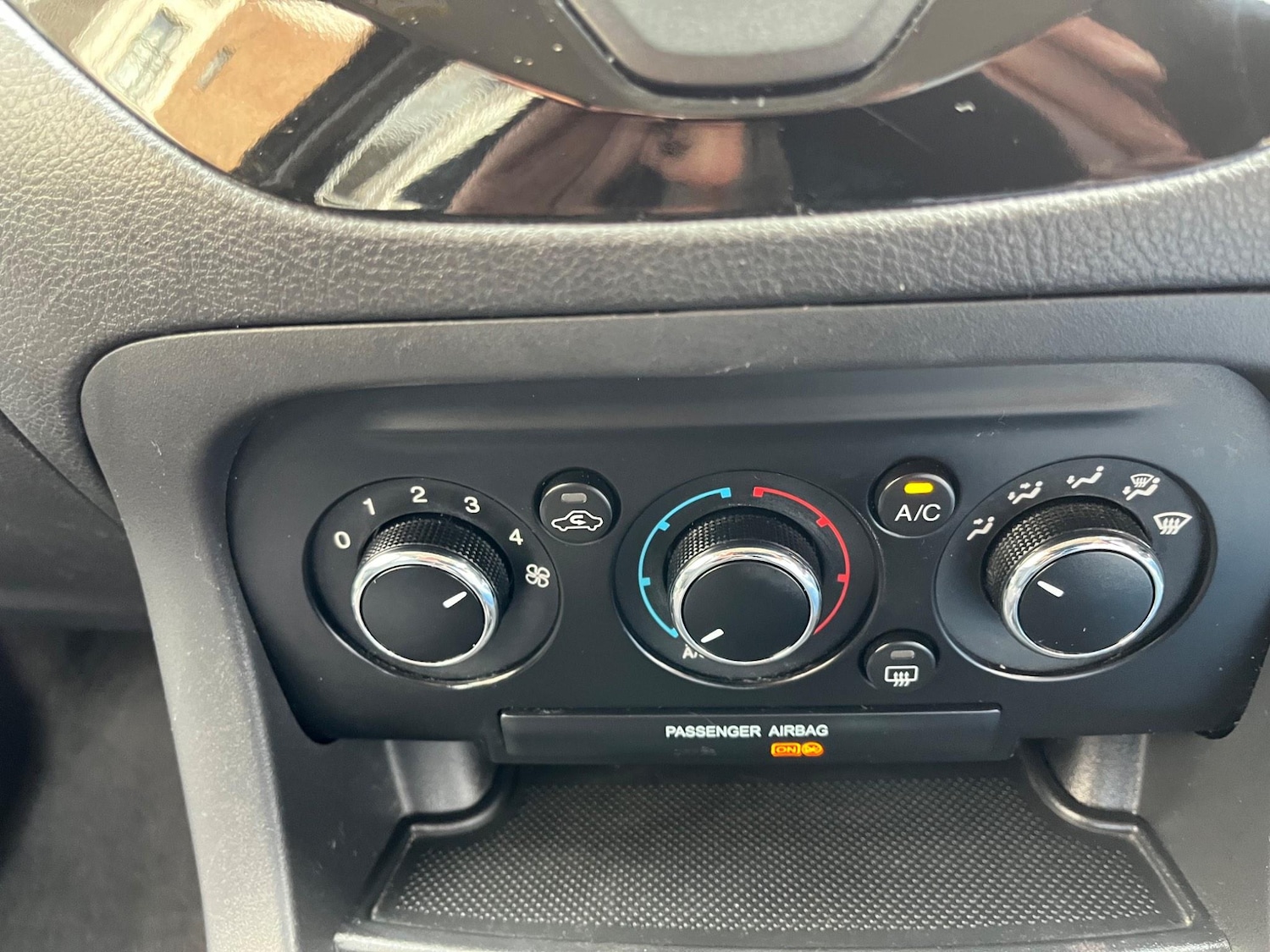 Used Ford Ka+ 2017 for sale - 76612927: Photo 33