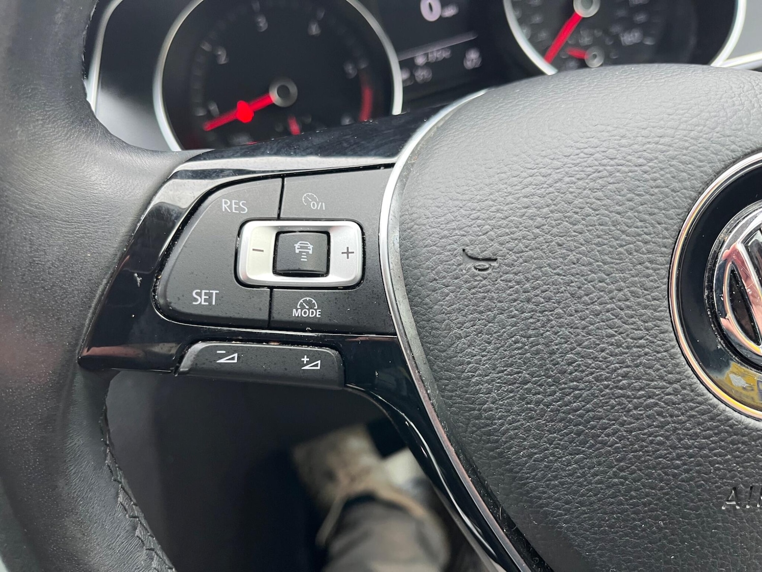 Used Volkswagen Passat 2016 for sale - 76995481: Photo 28