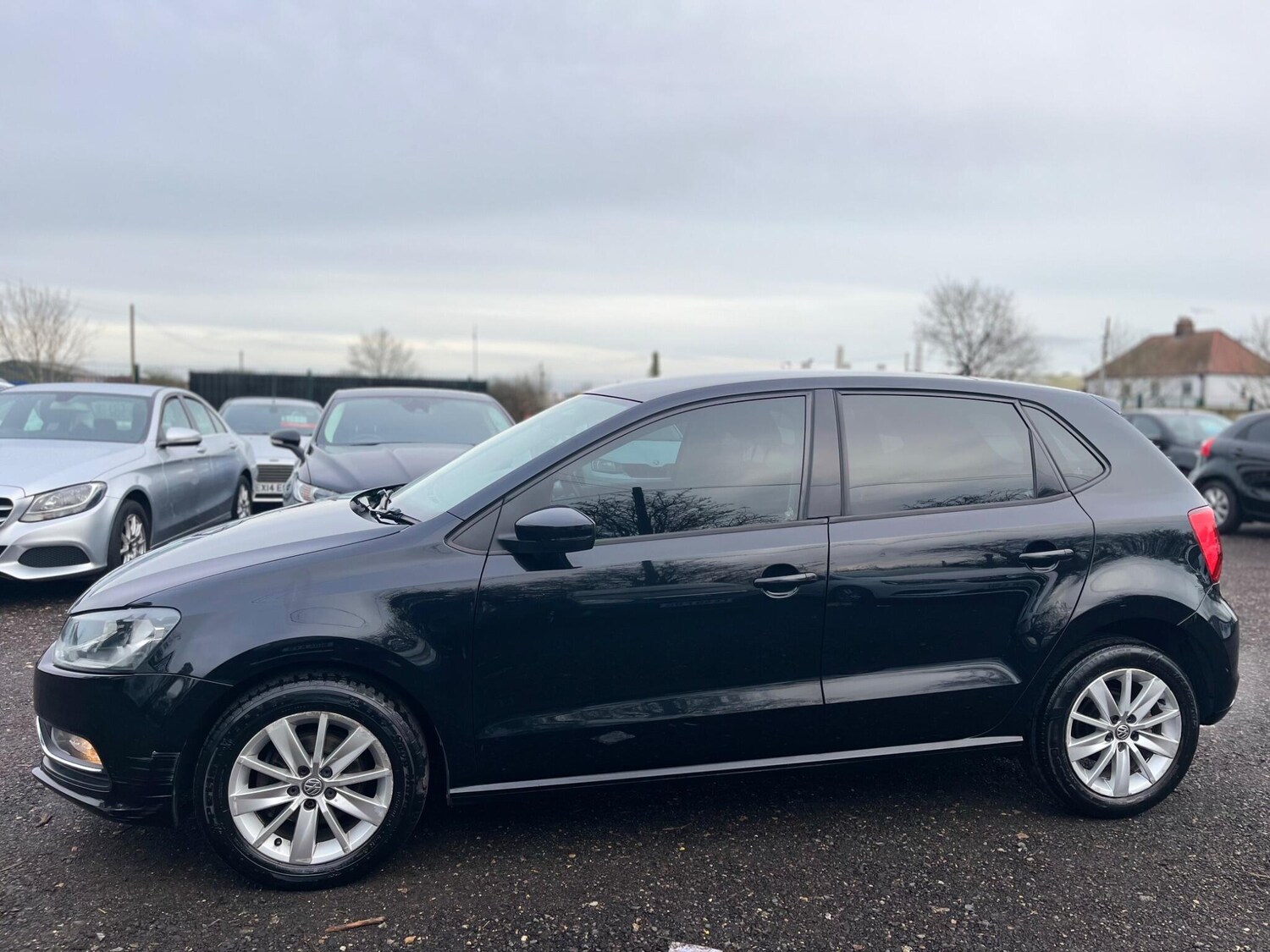 Used Volkswagen Polo 2015 for sale - 77484265: Photo 10