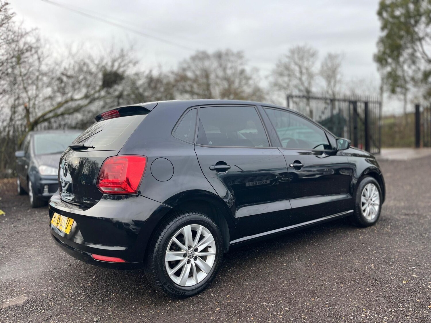 Used Volkswagen Polo 2015 for sale - 77484265: Photo 17