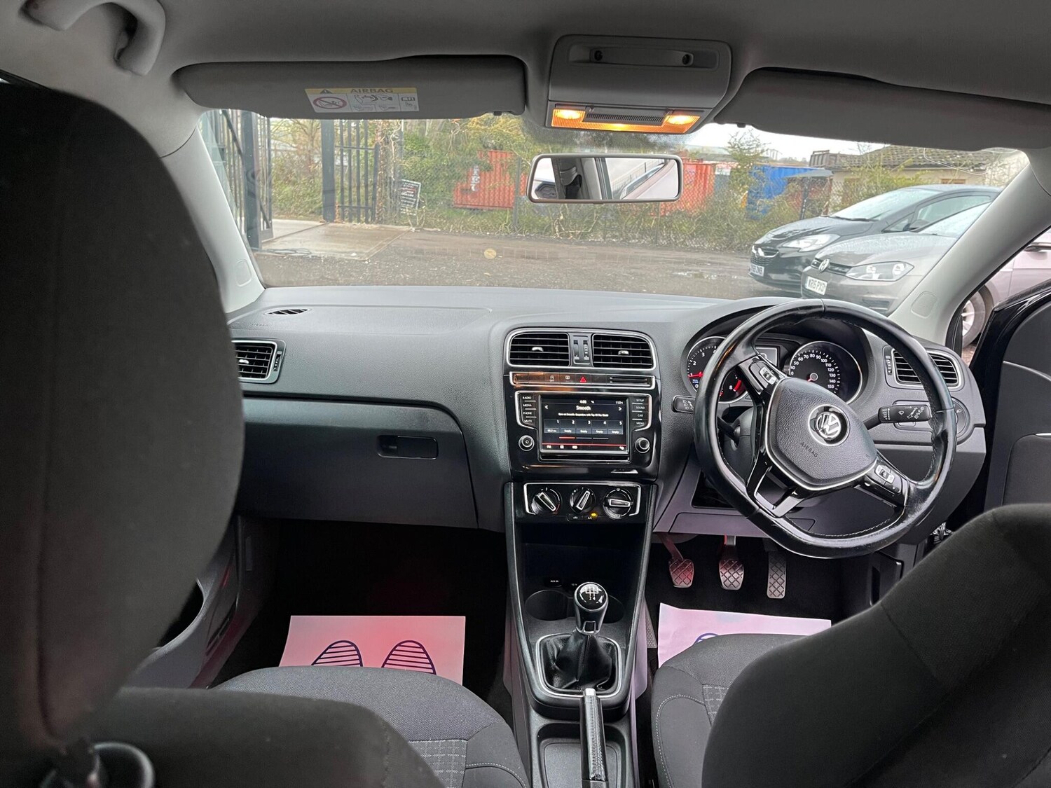 Used Volkswagen Polo 2015 for sale - 77484265: Photo 20