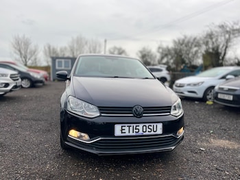 Used Volkswagen Polo 2015 for sale - 77484265: Photo