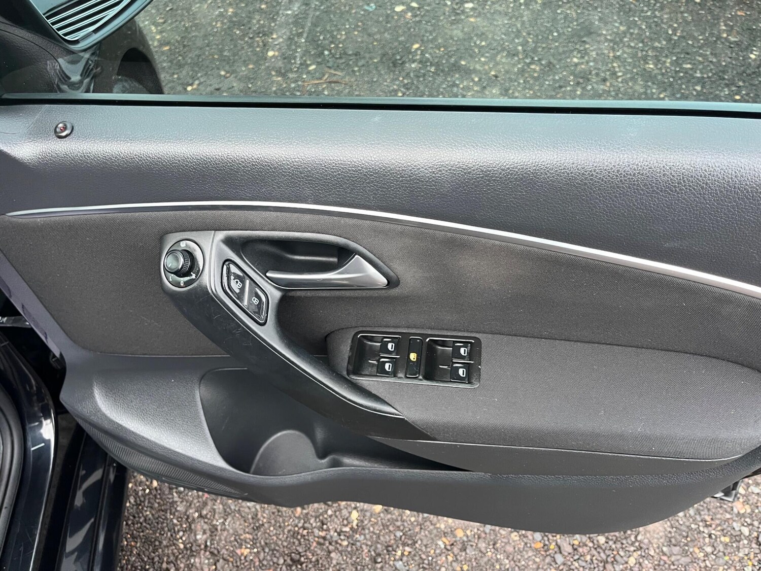 Used Volkswagen Polo 2015 for sale - 77484265: Photo 34