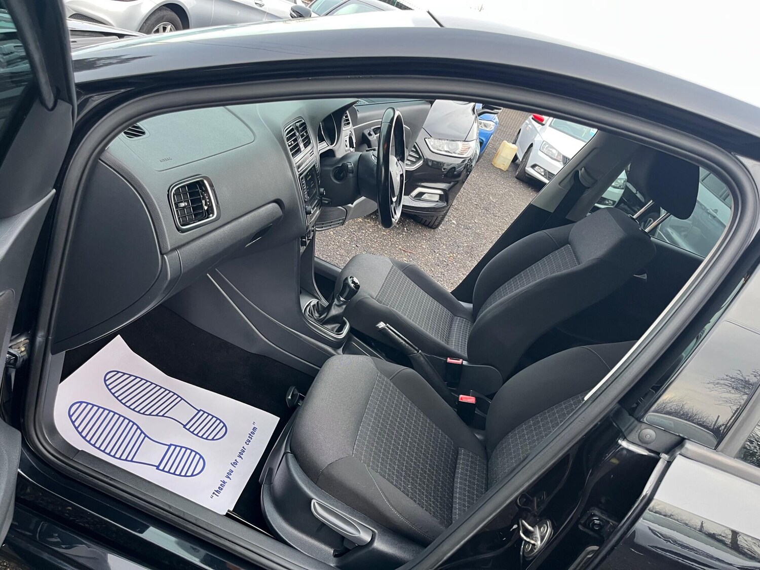 Used Volkswagen Polo 2015 for sale - 77484265: Photo 40