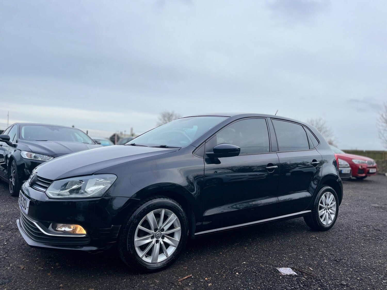 Used Volkswagen Polo 2015 for sale - 77484265: Photo 9