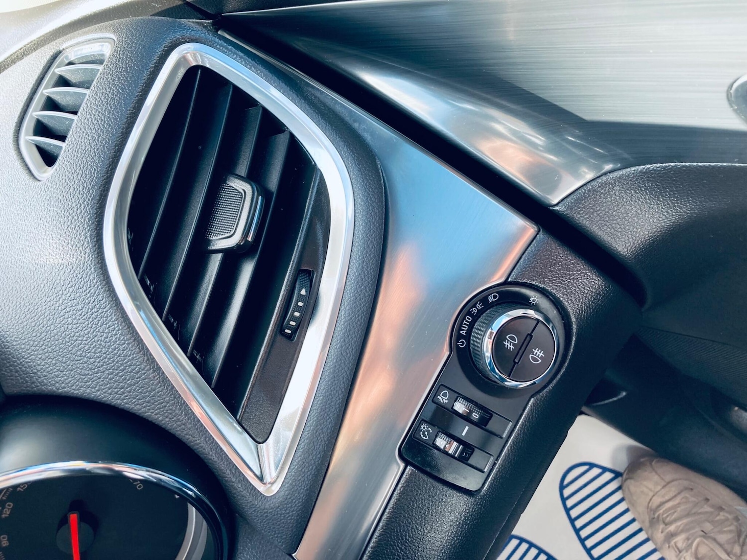 Used Vauxhall Mokka 2015 for sale - 76512450: Photo 26