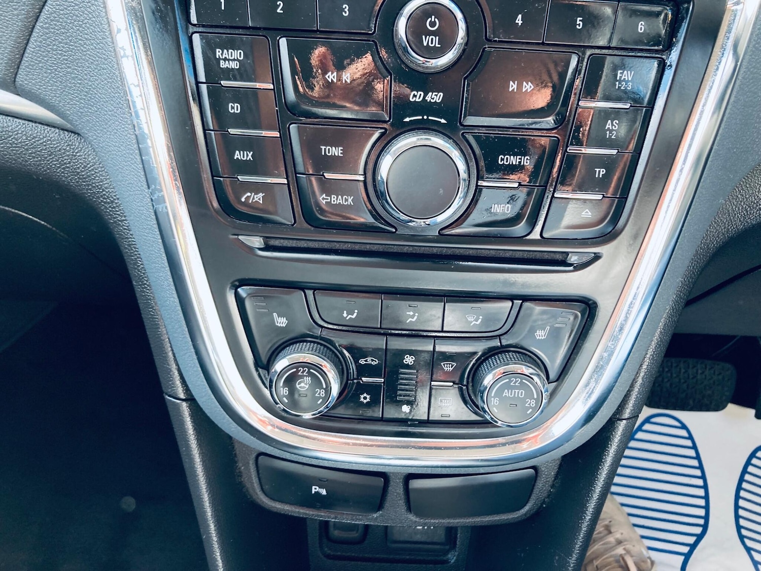 Used Vauxhall Mokka 2015 for sale - 76512450: Photo 30