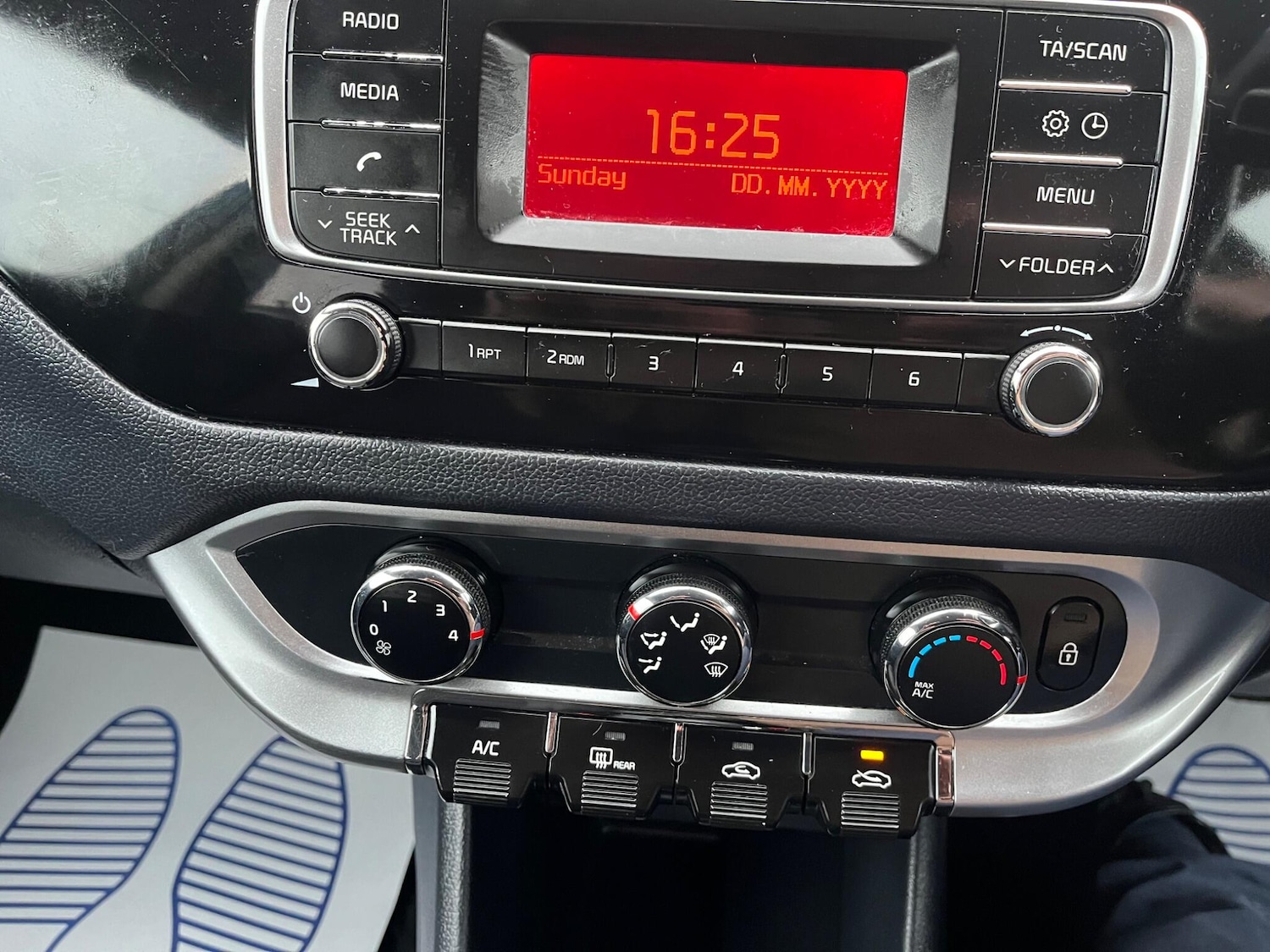 Used Kia Rio 2015 for sale - 77440630: Photo 35