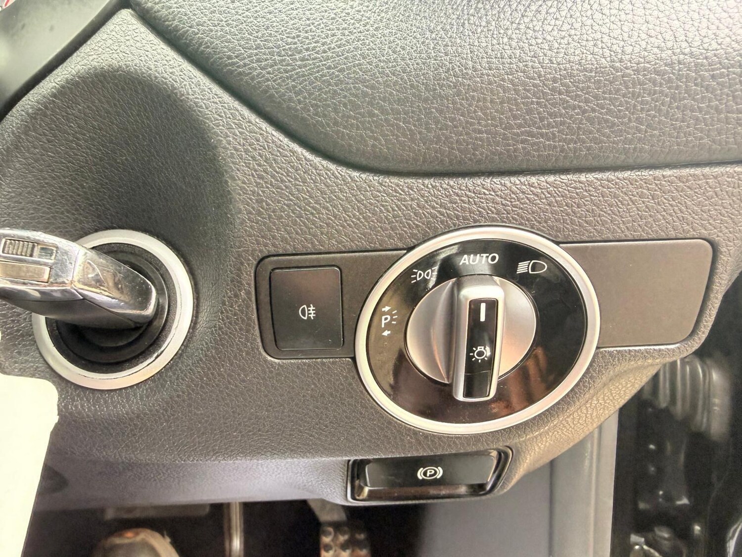 Used Mercedes-Benz CLA for sale - 78214240: Photo 28