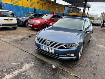 Used Volkswagen Passat 2016 for sale - 76512615: Photo