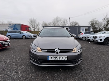 Used Volkswagen Golf 2015 for sale - 77358806: Photo