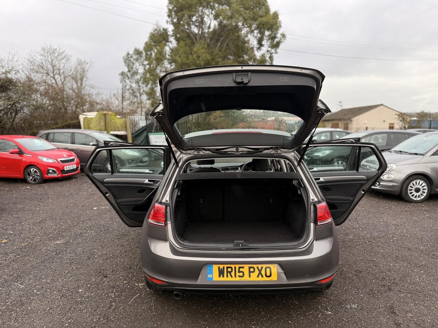 Used Volkswagen Golf 2015 for sale - 77358806: Photo 40