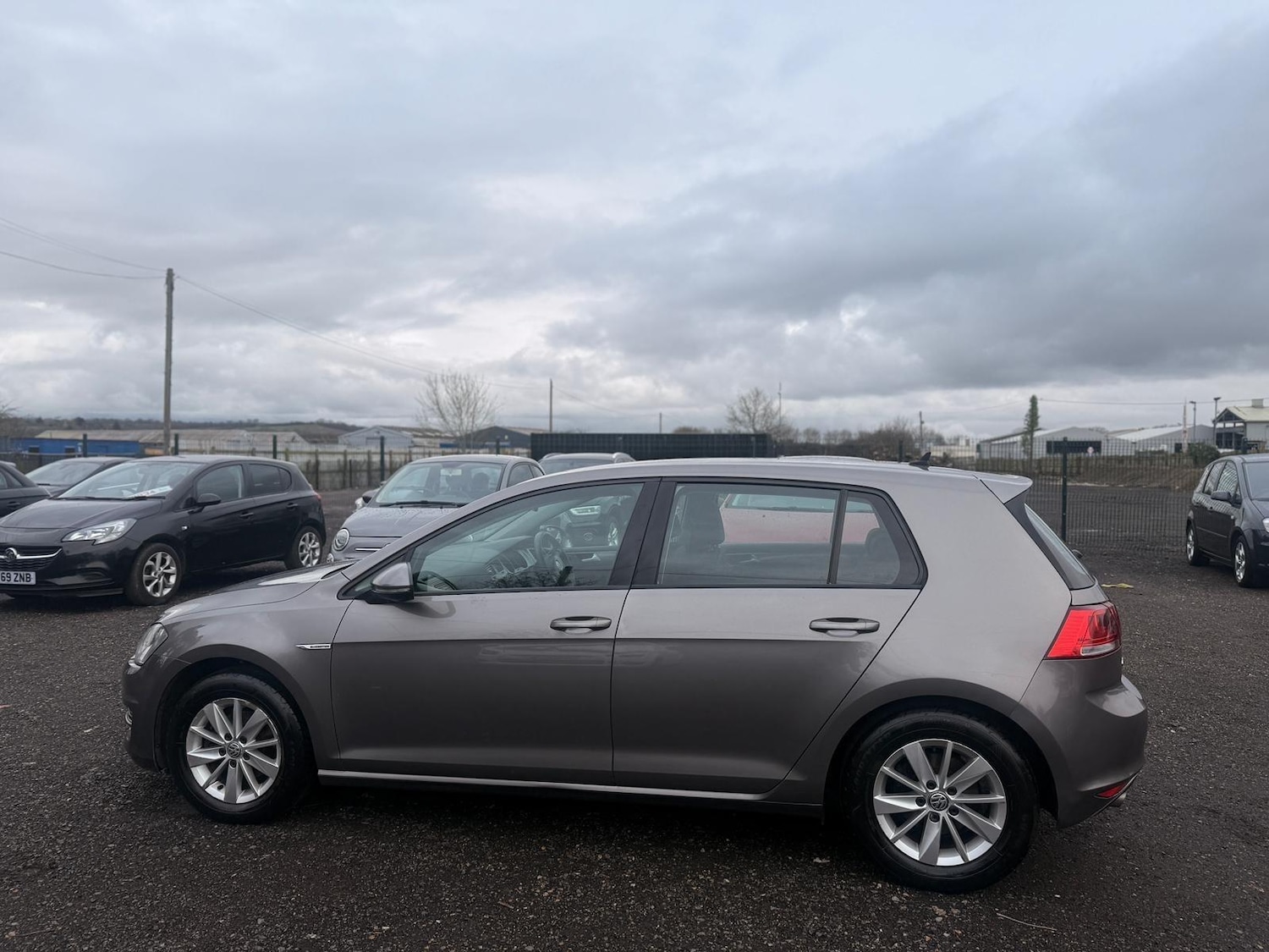 Used Volkswagen Golf 2015 for sale - 77358806: Photo 8