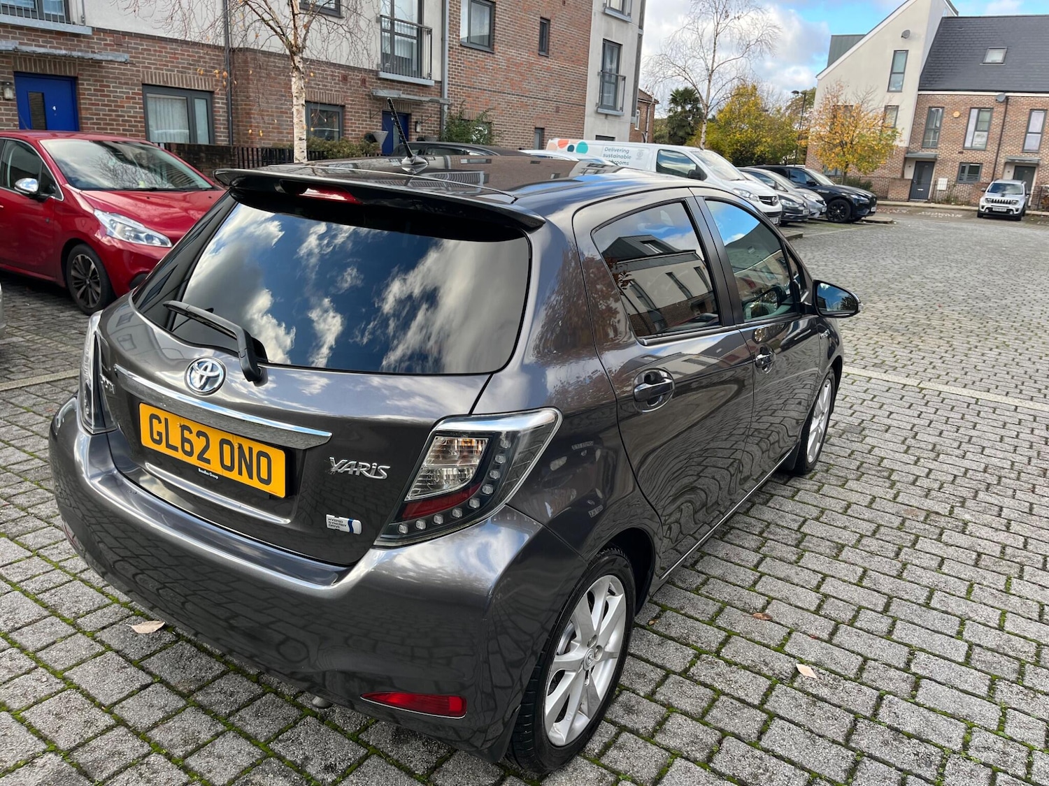 Used Toyota Yaris 2013 for sale - 76608361: Photo 14