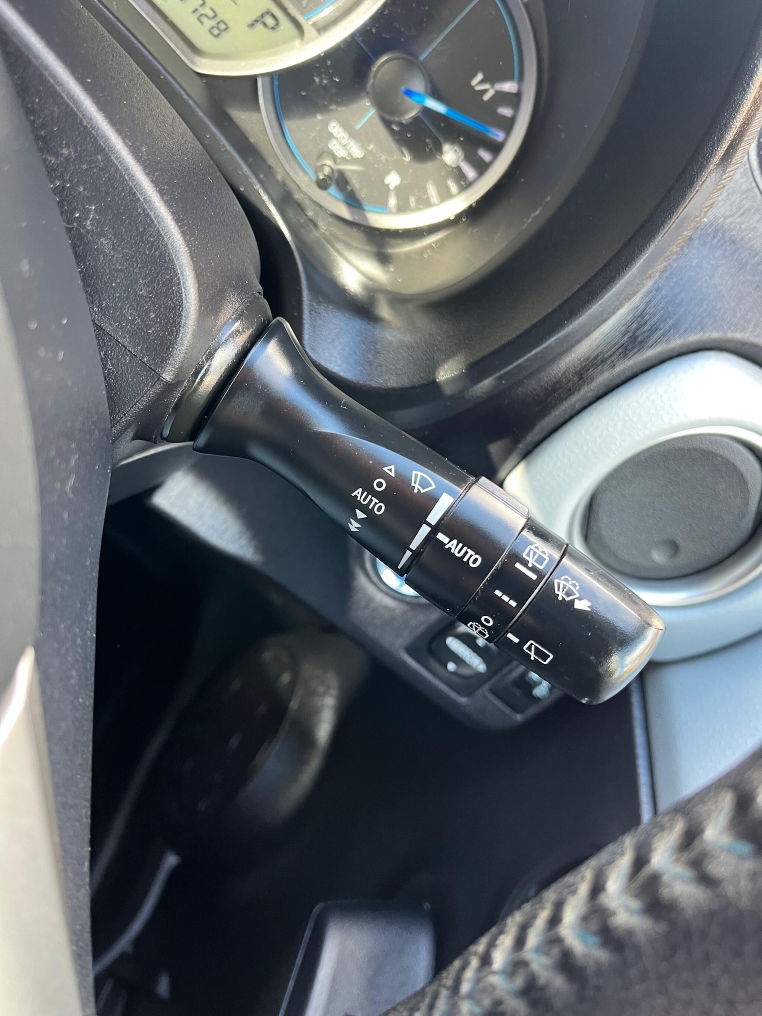 Used Toyota Yaris 2013 for sale - 76608361: Photo 36