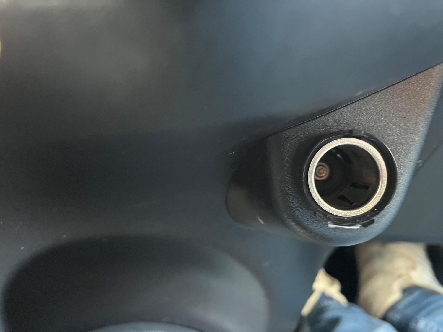 Used Toyota Yaris 2013 for sale - 76608361: Photo 50