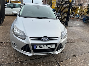 Used Ford Focus 2013 for sale - 76511866: Photo