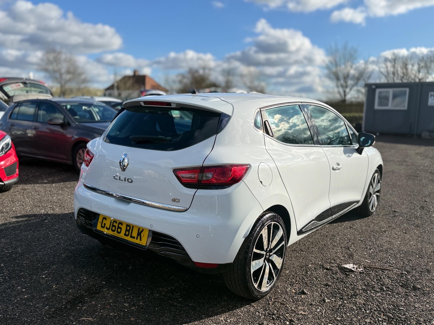 Used Renault Clio 2016 for sale - 77559493: Photo 14