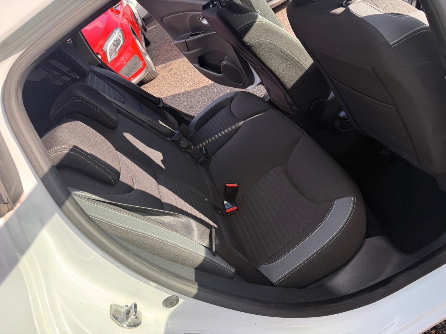 Used Renault Clio 2016 for sale - 77559493: Photo 21