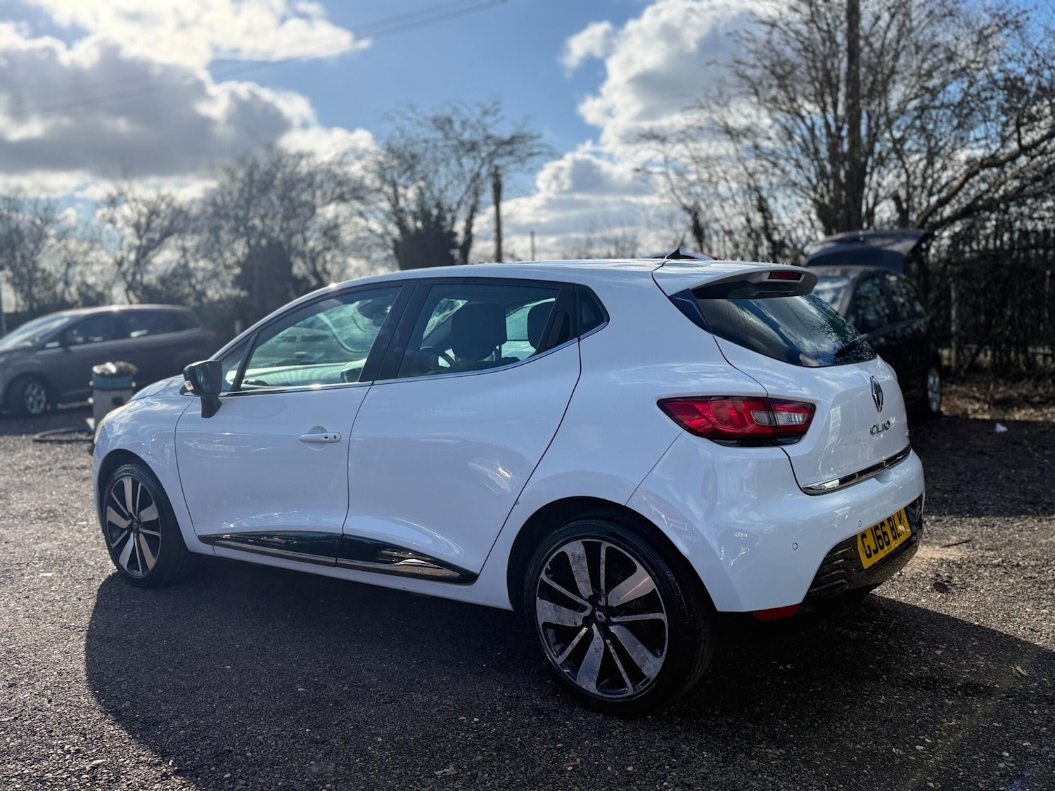 Used Renault Clio 2016 for sale - 77559493: Photo 4