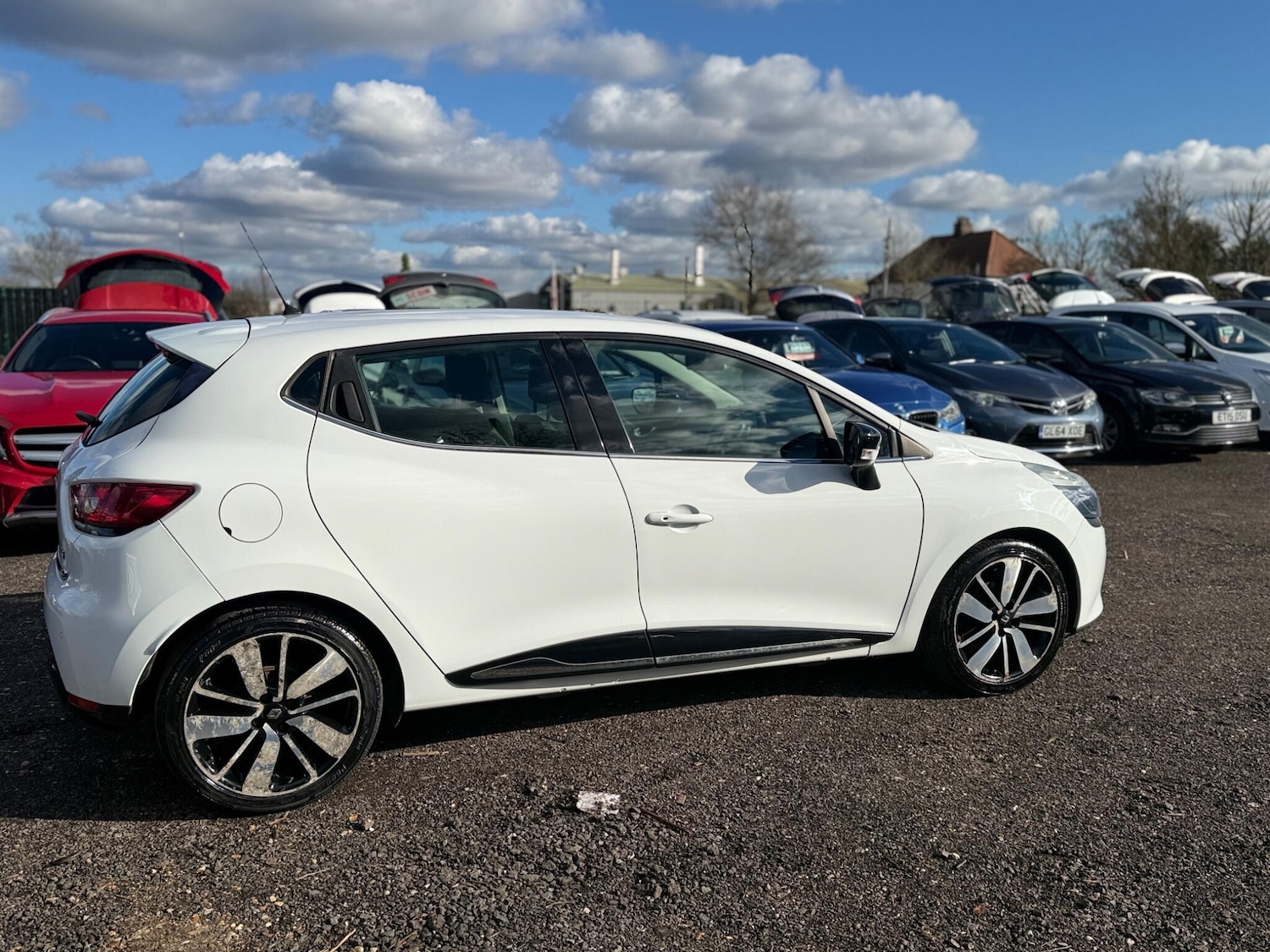 Used Renault Clio 2016 for sale - 77559493: Photo 40