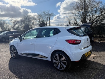 Used Renault Clio 2016 for sale - 77559493: Photo