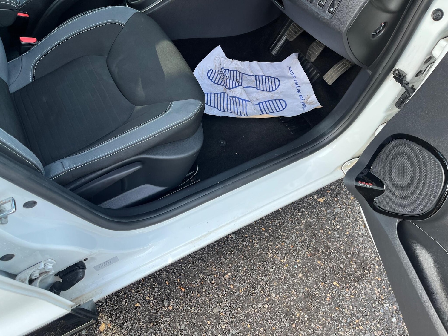 Used Renault Clio 2016 for sale - 77559493: Photo 52