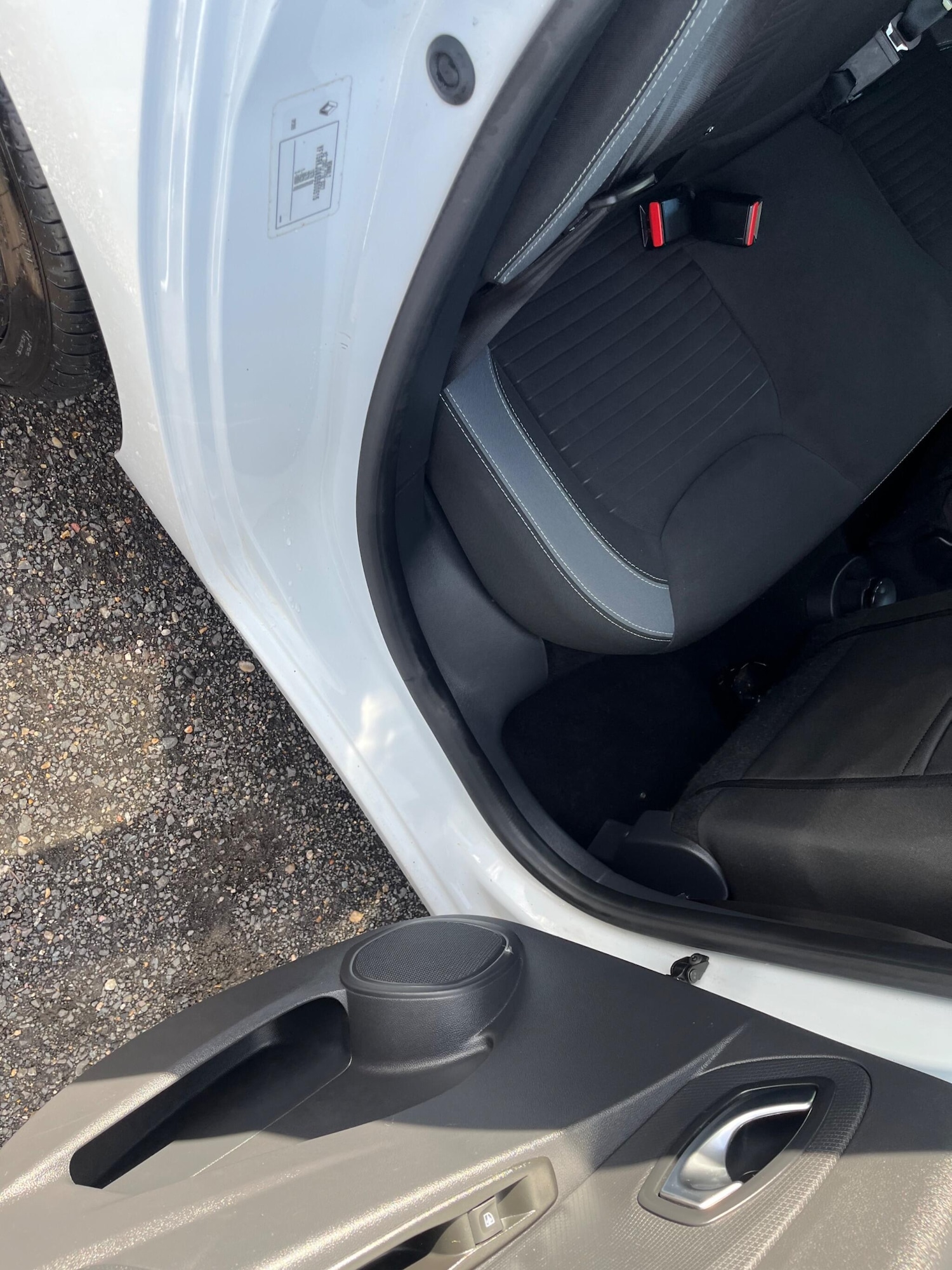 Used Renault Clio 2016 for sale - 77559493: Photo 53