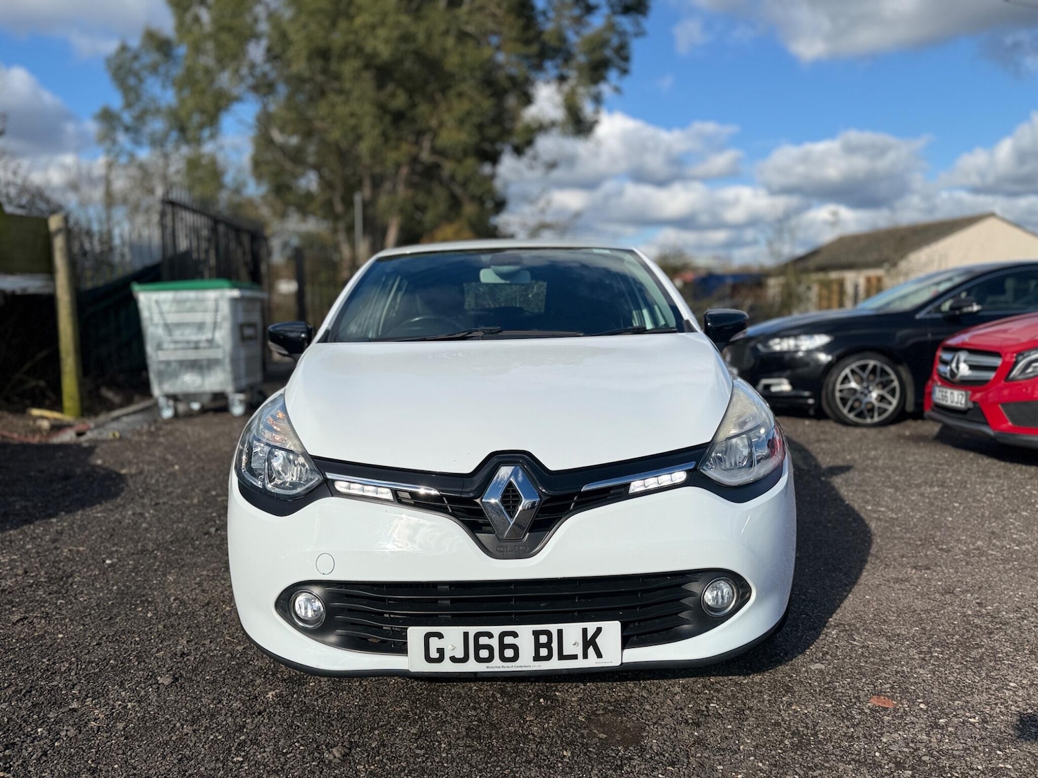 Used Renault Clio 2016 for sale - 77559493: Photo 6